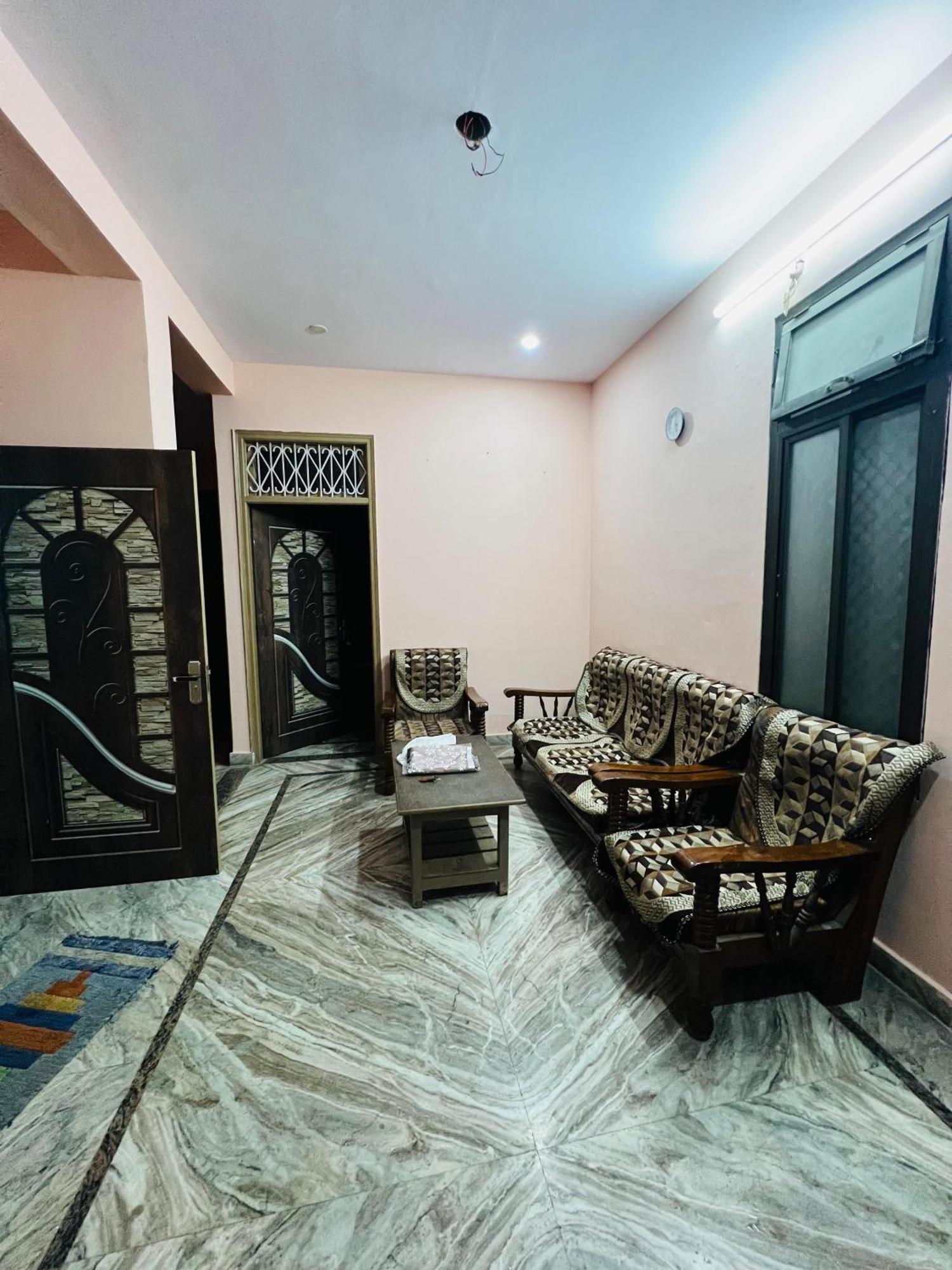 Annapurna Homestays Varanasi Eksteriør bilde